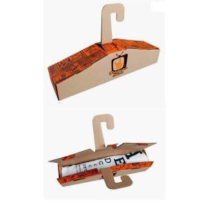Creative Design Brown Craft Paper Hangable T-shit Packaing Box/hanger Shaped Packaging Box For Retail Shops