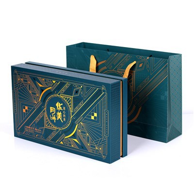 Custom Food Grade Rmoon Cake Macaron Chocolate Packing Box With Gold Foil Logo