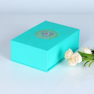 Custom Luxury Hard Rigid Cardboard Gift Packaging Paper Box