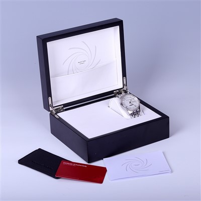 High-end MDF Piano Laquer Wooden Box Watch Packaging Wood Box With Magnetic Lid