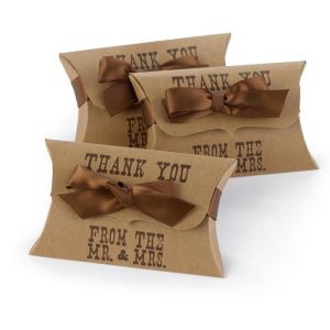Kraft Paper Pillow Wedding Favor Gift Box With Wonderful Packaging Design