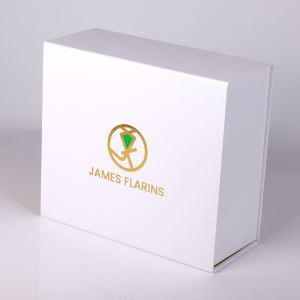 Luxury Clothes Packaging Paper Gift Box