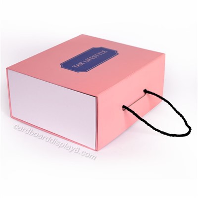 Luxury Paper Magnetic Folding Clothing Packaging Gift Box