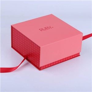 New Design Luxury Cardboard Pink Red Jewelry And Clothing Gift Packaging Box With Ribbon