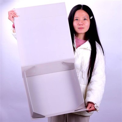 Custom Logo Size Foldable Gift Paper Box