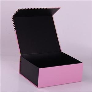 Wholesale Foldable Gift Box With Magnet Large Luxury Custom Apparel Clothing Packaging Boxes