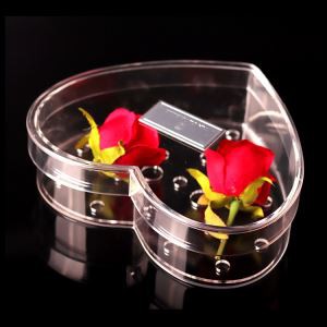 Wholesale Heart Shape Clear Acrylic Rose Box Acrylic Flower Boxes