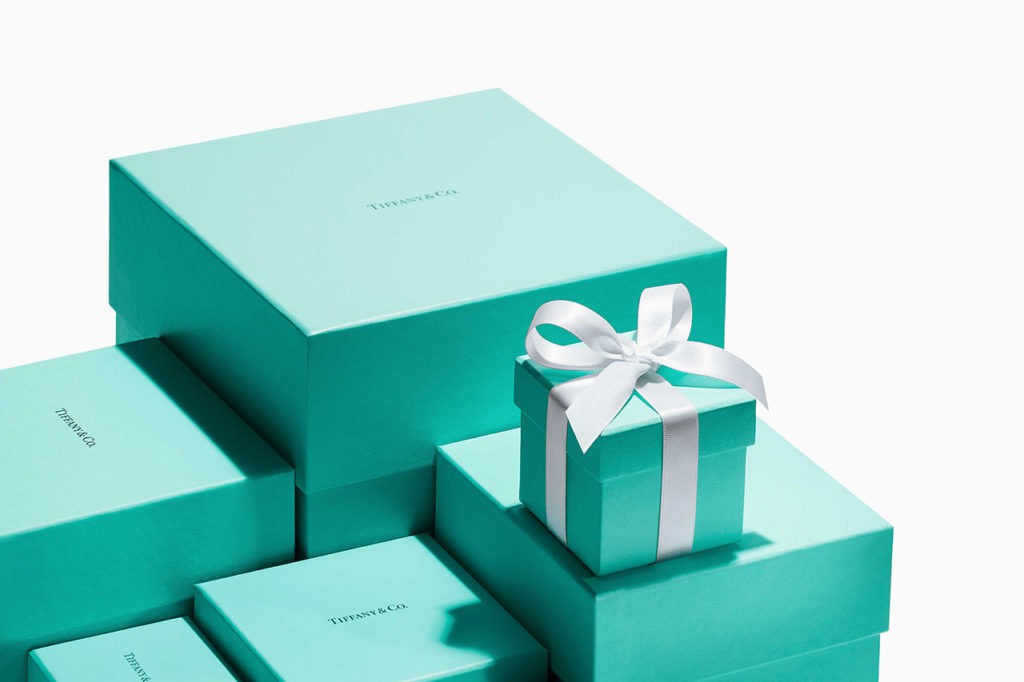 Tiffany-and-Co-luxury-packaging